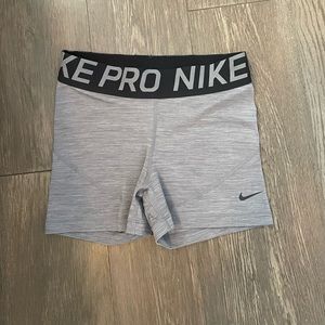 GREY NIKE PROS, in perfect condition!